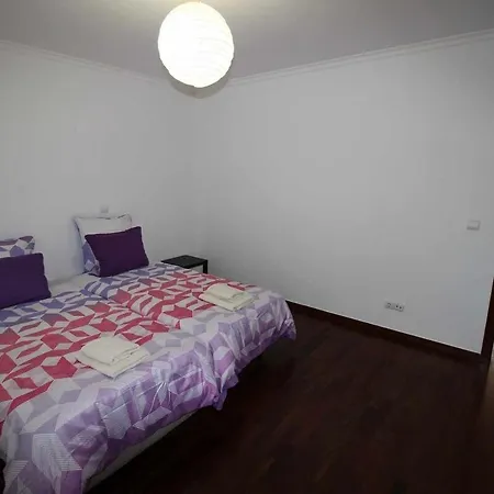 Portinho Ii-modern With Balcony Facing The Sea *