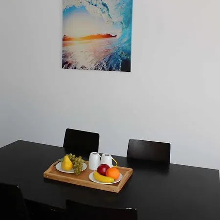 Portinho Ii-modern With Balcony Facing The Sea *