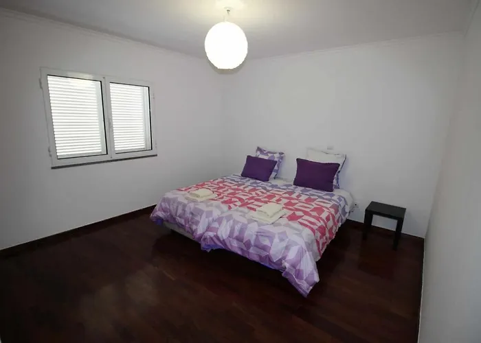 Апартаменты Portinho Ii-modern With Balcony Facing The Sea Канису